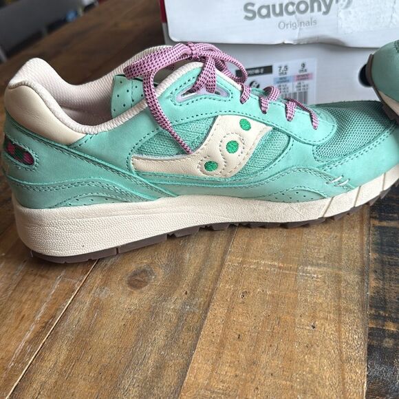 Saucony Women’s Shadow 6000 Earth Citizen Shoes size 9 - Picture 4 of 7